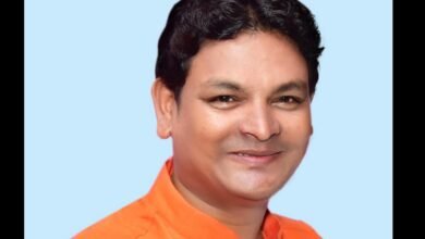 Photo of नगर परिषद हवेत अन अधिकारी झोपेत- पिंकेश शेंडे 