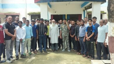 Photo of बहेला थाना नगर निरीक्षक ने शांति समिति की ली बैठक बड़ी तादाद में आए सदस्य