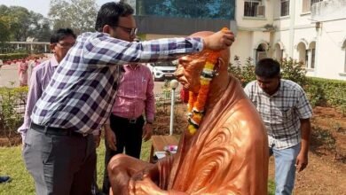 Photo of राष्ट्रपिता महात्मा गांधी की पुण्यतिथि पर उनके अमूल्य योगदान को किया नमन!