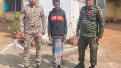 Photo of कबीरधाम पुलिस की त्वरित एवं प्रभावी कार्यवाही, प्राणघातक हमला करने वाला आरोपी गिरफ्तार! घटना में प्रयुक्त लोहे की टंगिया जप्त।