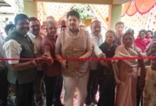 Photo of जनता की शक्ति ही मुझे कार्य करने के लिए प्रेरित करती है- विधायक विनोद अग्रवाल !मोगर्रा में नए ग्राम पंचायत भवन के साथ 1 करोड़ 90 लाख के विविध विकास कार्यो का लोकार्पण भूमिपूजन संपन्न ।