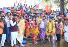 Photo of वनांचल ग्राम कामठी में उमड़ा श्रद्धा का सैलाब: विधायक भावना बोहरा संग 700 जोड़ों ने किया 151 शिवलिंगों का महा-रुद्राभिषेक।