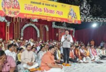 Photo of मांडोदेवी देवस्थान में 34वें सर्वजातीय सामूहिक विवाह में लक्ष्य से अधिक 191 जोड़े हुए परिणयबद्ध! हम माँ मांडोदेवी धार्मिक पर्यटन स्थल को अत्यधिक विकसित रूप देने हेतु कटिबद्ध- राज्यमंत्री एड. आशीष जायसवाल। मांडोबाई सामूहिक विवाह आयोजन समिति दो परिवारों के समय और पैसे की बचत का मुख्य मंच- विधायक विनोद अग्रवाल।