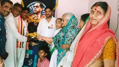 Photo of क्षेत्र के लोकप्रिय नेता अमित भाऊ वैध के निवास स्थान पर डॉ. बाबा साहेब आंबेडकर की जयंती बड़े ही भावुक वातावरण में मनाई गई।